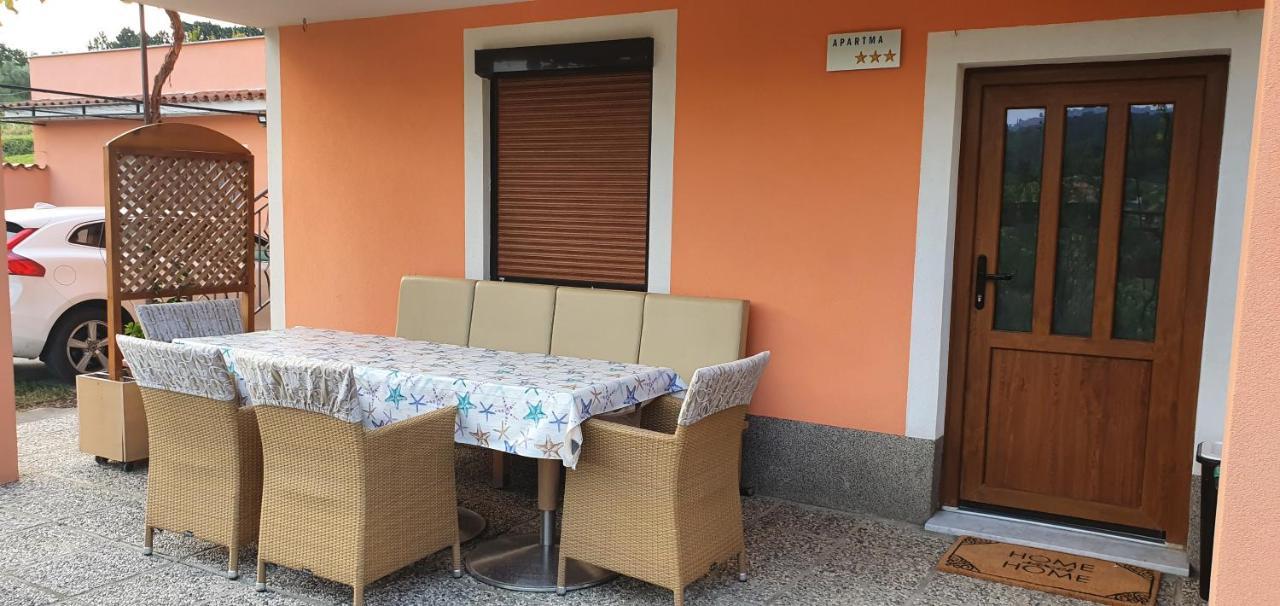 Apartma Nana Strunjan Portorož Buitenkant foto